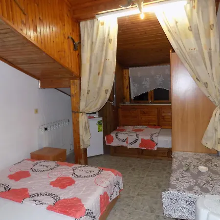 Квартири Мими Accommodatie bij particulieren